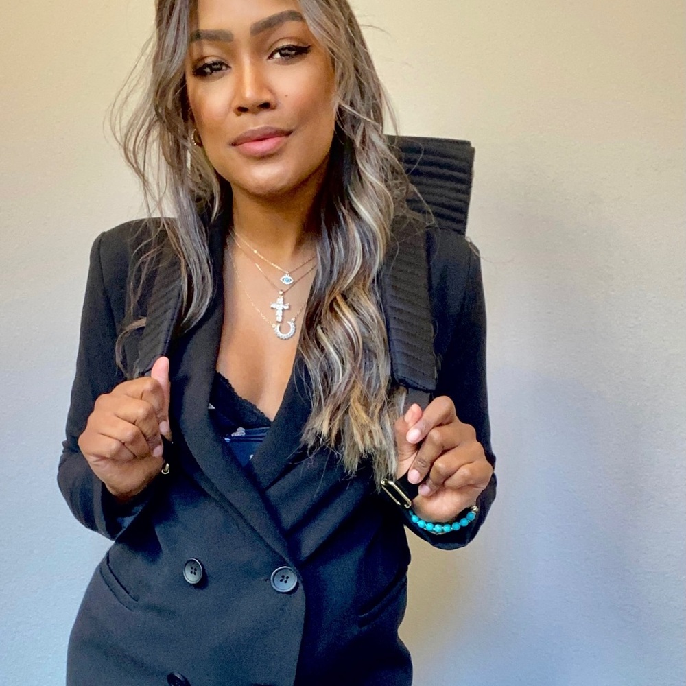 Oversized Blazer - Picture 2 of 4